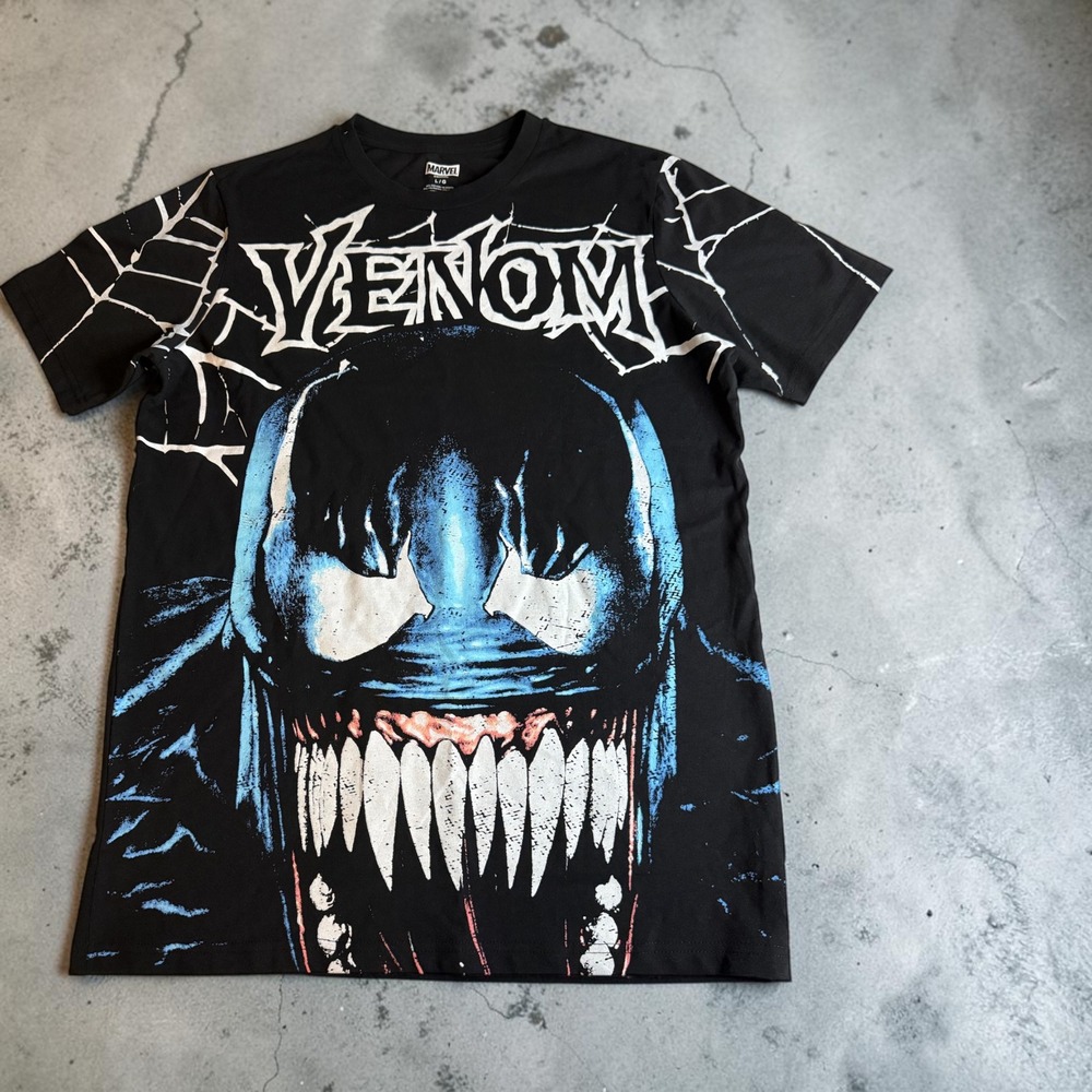 Marvel Venom Graphic T-Shirt Mens Large Black Mad Engine Short Sleeve NWOT